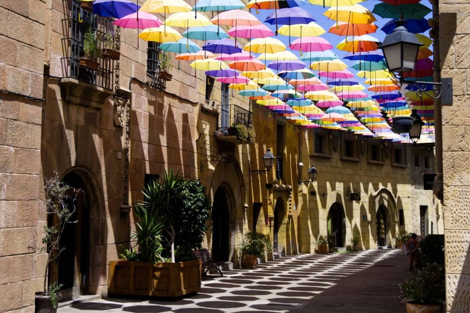 Skip-the-line Poble Espanyol Barcelona Spanish Village Tour - Recap