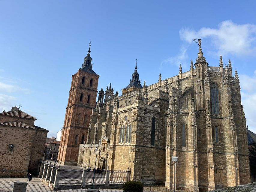 Tour Oviedo Castrillo Polvazares Astorga and Leon Cathedral - Recap