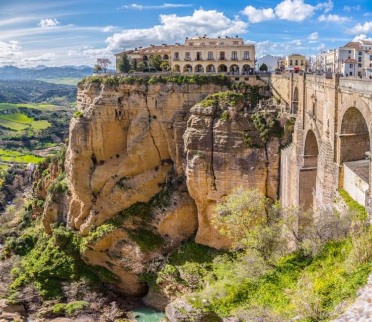 Tour to Ronda and Setenil De Las Bodegas - Recap