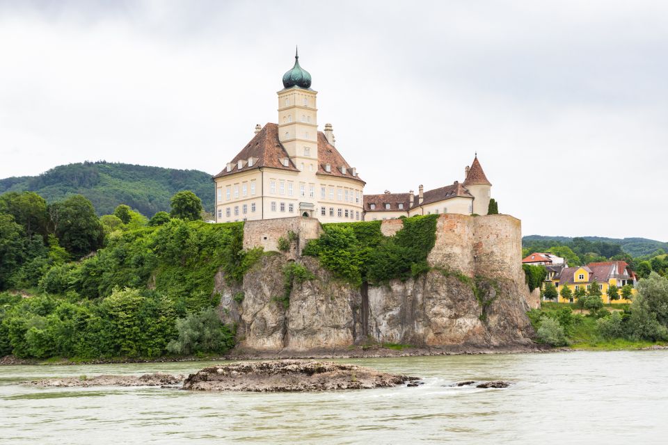 Vienna: Wachau, Melk Abbey, and Danube Valleys Tour - Frequently Asked Questions