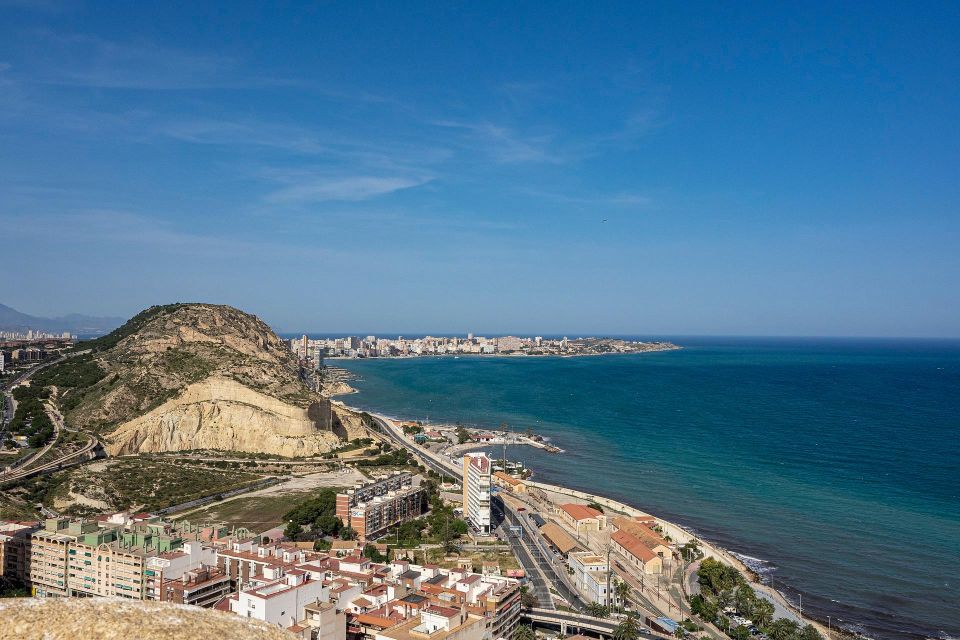 Alicante - Old Town Private Walking Tour - Key Points