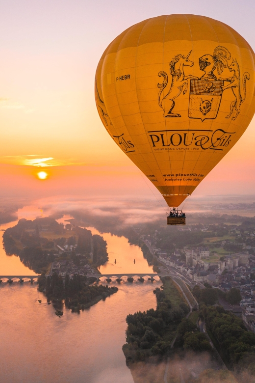 Amboise Hot-Air Balloon VIP for 6 Over the Loire Valley - Key Points