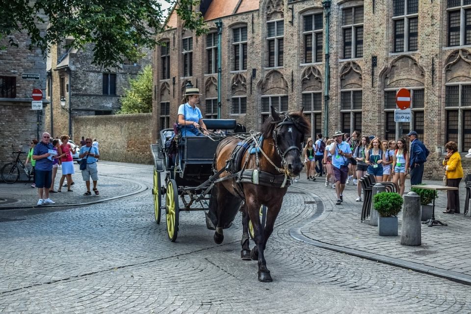 Amsterdam: Private Transfer to Bruges - Key Points