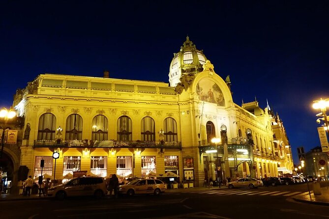 Art Nouveau And Cubist Architecture Walking Tour in Prague - Key Points