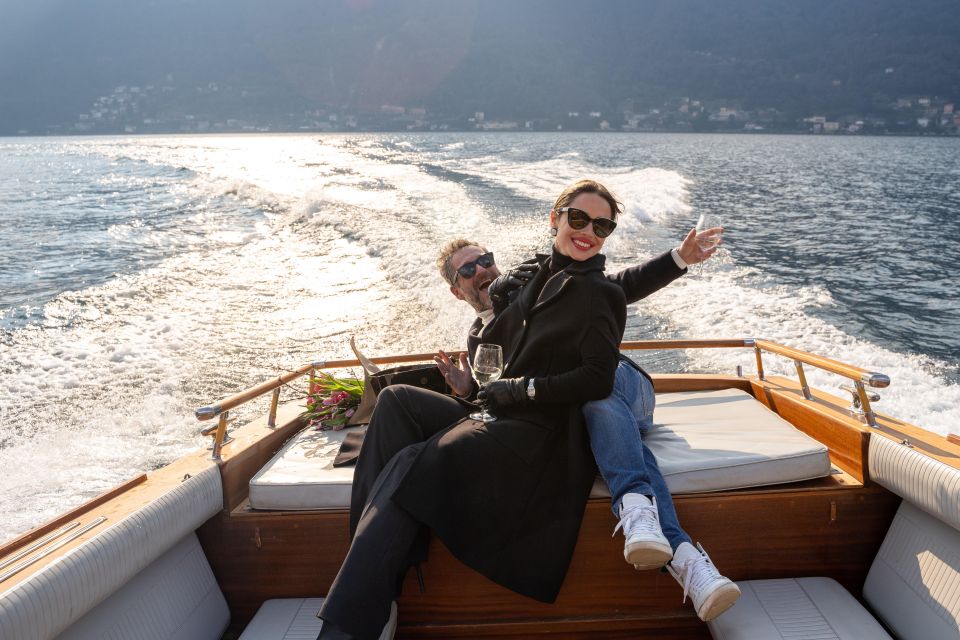 As: 1 or 2-Hour Classic Wooden Boat Tour With Prosecco - Key Points