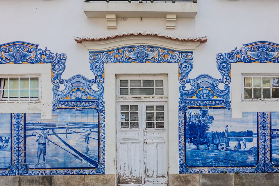 Aveiro Half-Day Tour With Moliceiro Cruise - Key Points