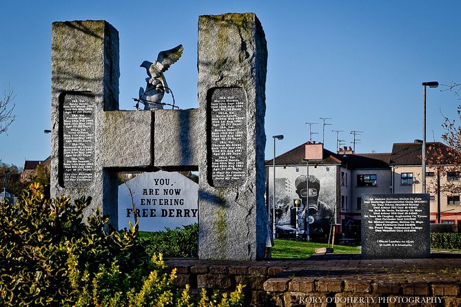 Award Winning Guided Tour of Our Home Town Derry City - Key Points