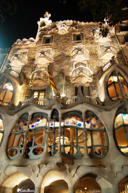 Barcelona: 4-hour Private Guided Walking Tour - Key Points