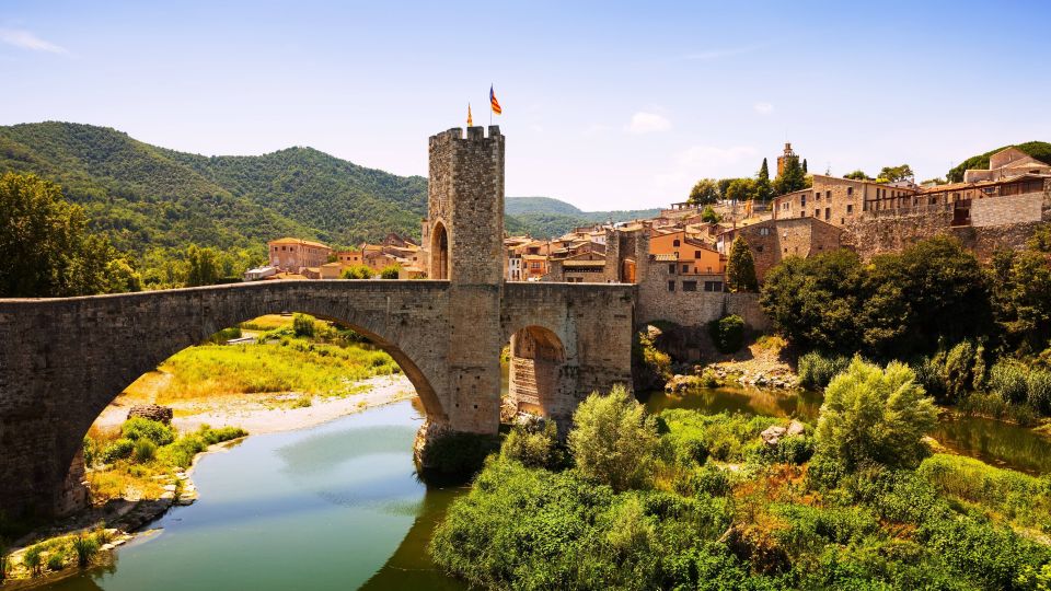 Barcelona: Besalu & Medieval Towns Tour With Hotel Pickup - Key Points