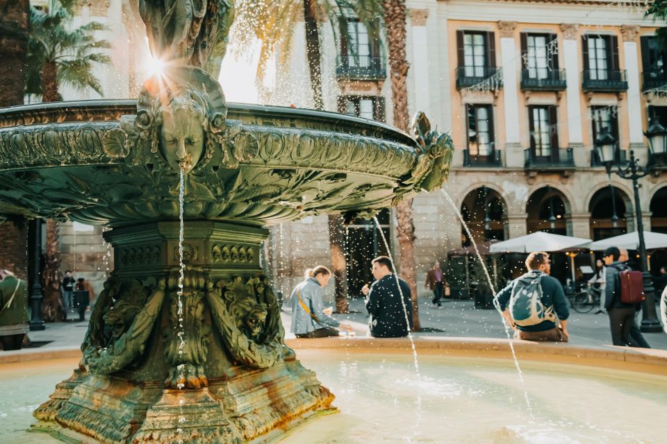 Barcelona: Customizable Guided City Tour - Key Points