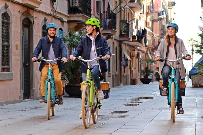 Barcelona E-Bike Tour: Montjuic Hill and Gothic Quarter - Key Points