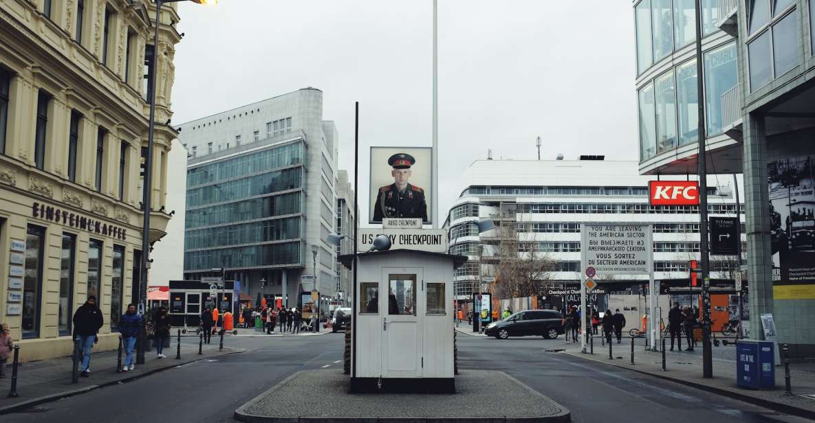 Berlin: Checkpoint Charlie Self-Guided Audio Tour - Key Points