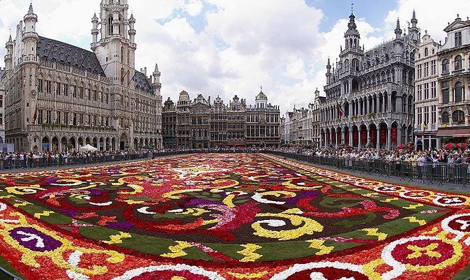 Brussels Private Custom Tour With a Local Guide, Kickstart Your Trip - Key Points