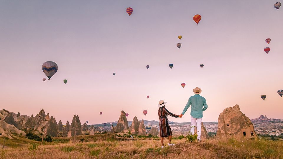 Cappadocia: Hot Air Balloon Watching at Sunrise With Pickup - Key Points