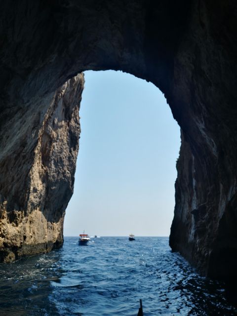 Capri: Boat Tour Around Capri With Faraglioni and Grottos - Key Points