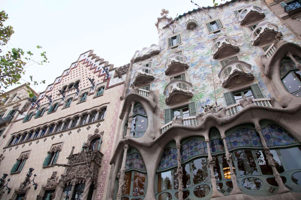 Casa Batllo Fast-Track Tickets, Barcelona Architecture Tour - Key Points