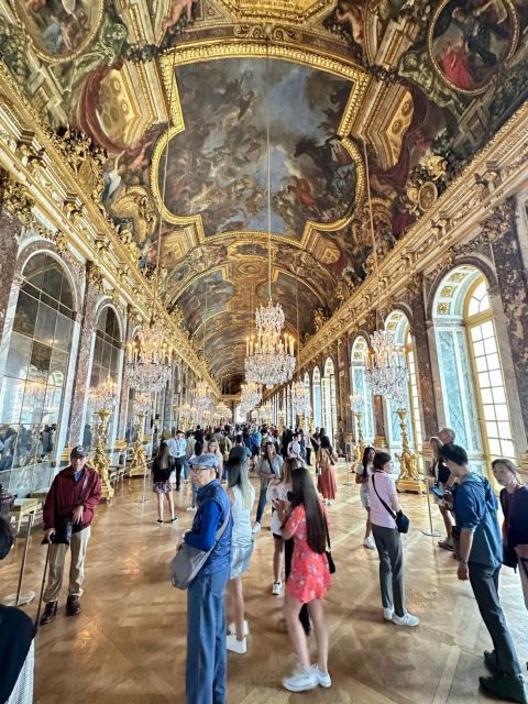 Chateau of Fontainebleau & Chateau of Versailles - Key Points