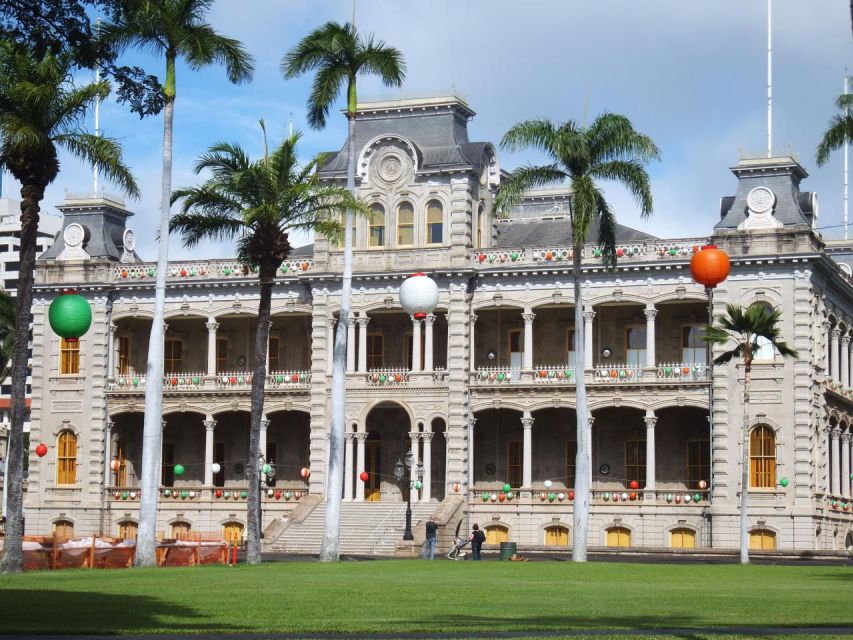 Christmas Tales in Honolulu – Walking Tour - Key Points