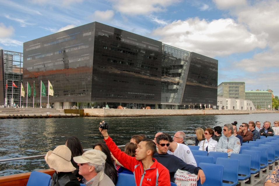 Copenhagen: 48-Hour Sightseeing Bus Ticket, 1-Hour Boat Tour - Key Points