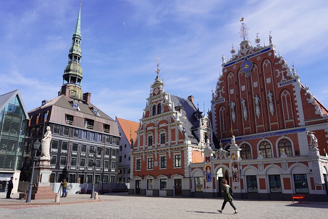 Daily Bike Tour in Riga With Professional Guide - Tour Overview