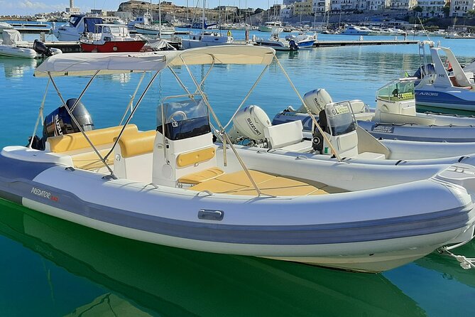 Desirée: Rent Boat Vieste / Rent Boat Vieste - Key Points