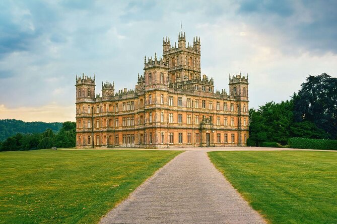 Downton Abbey and Village Tour From London by Mini Coach - Key Points