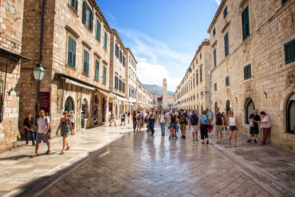 Dubrovnik: Early Bird Walking Tour - Tour Overview