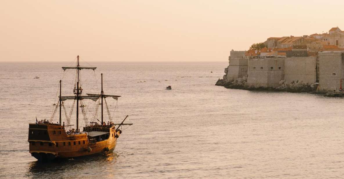 Dubrovnik: Galleon Cruise With a Live Show & Drink at Sunset - Key Points