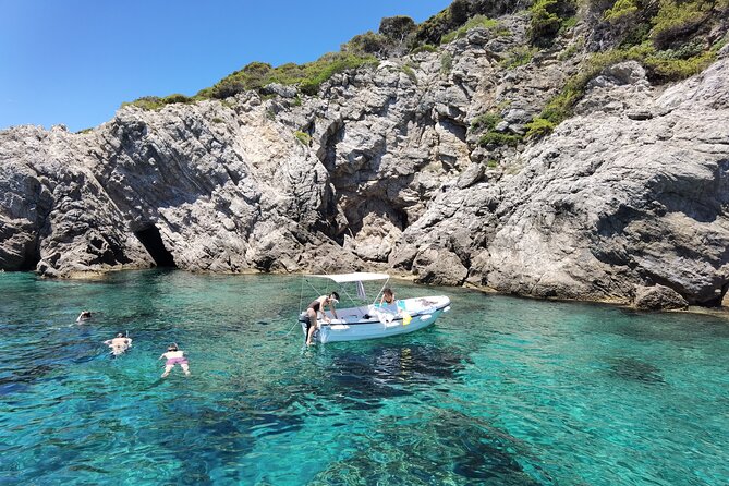 Dubrovnik Self-Drive Boat Rental for up to 6 People - Key Points