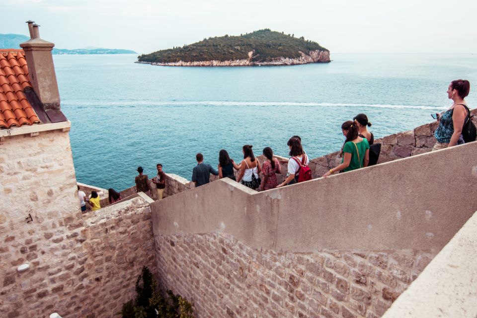 Dubrovnik: Walls and Wars Walking Tour - Key Points