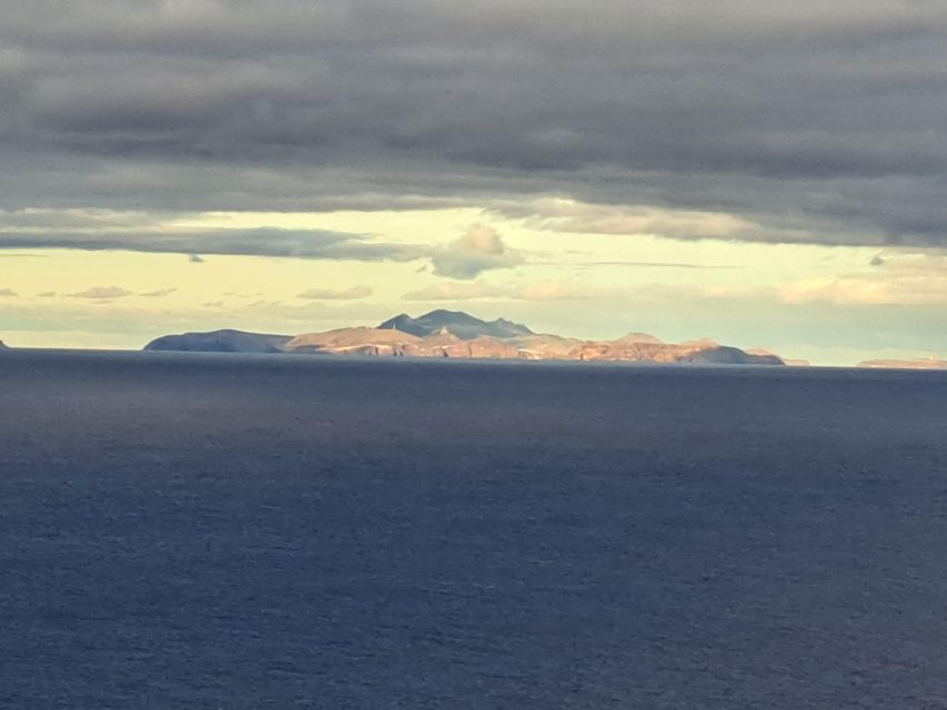 EAST Madeira:,Peaks, Forest Walk,Thatched Roofs, Rum Factory - Key Points