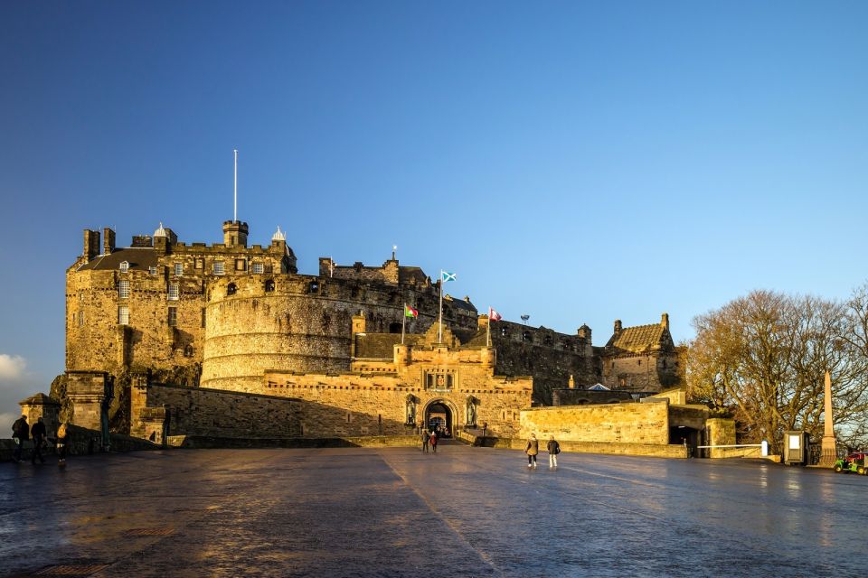 Edinburgh Castle: Guided Tour With Entry Ticket - Key Points