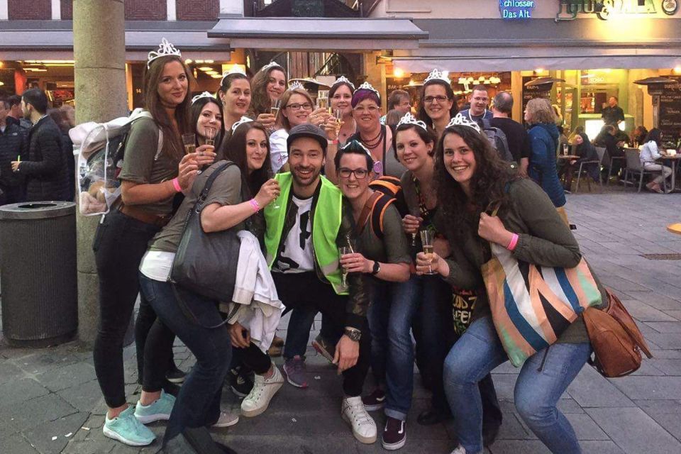 Frankfurt: Private Premium Pub Crawl Tour - Key Points