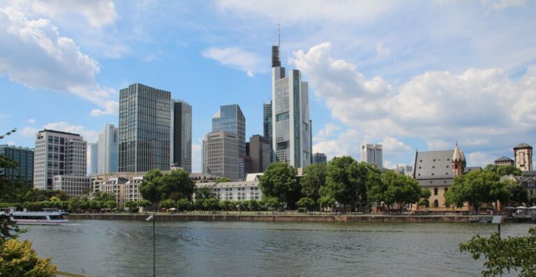 Frankfurt: Shared Or Private Walking Tour Tour Overview