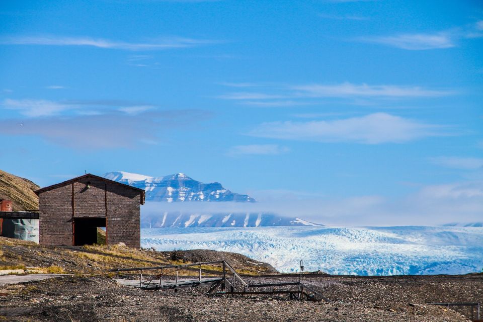 From Longyearbyen: Pyramiden Private Photo Tour W/ Transfer - Key Points