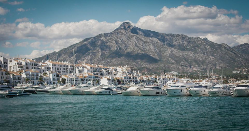 From Malaga: Private Transfer Malaga Airport to Marbella - Key Points