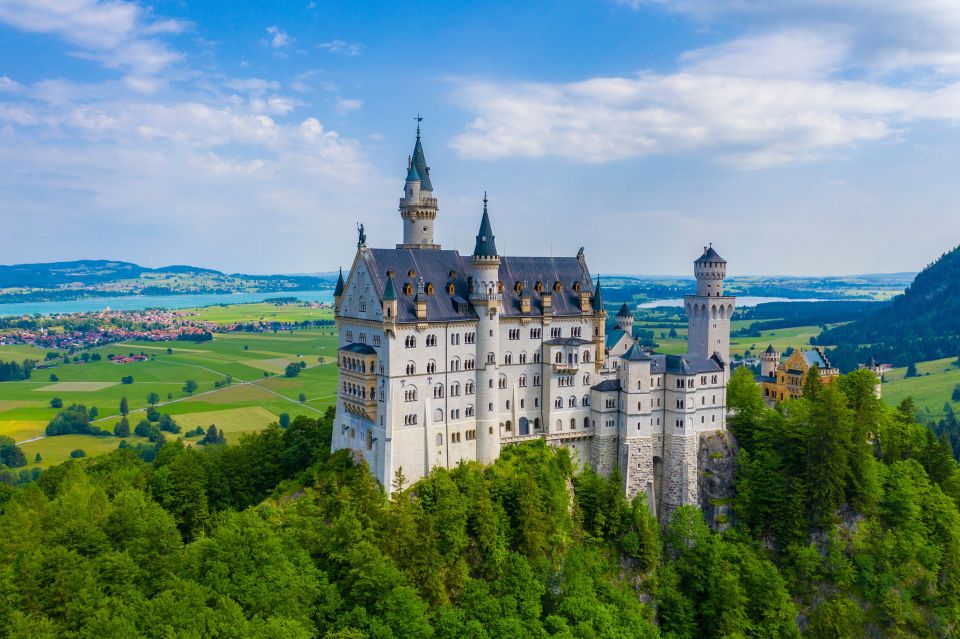 From Munich: Private Day Trip to Neuschwanstein Castle - Key Points