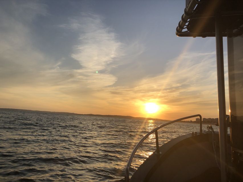 From Portimão: Sunset Boat Trip With Wine - Key Points