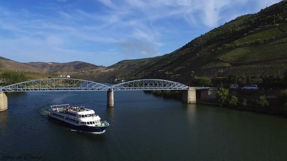 From Porto: Douro River Cruise, Winery Visit & Lunch - Key Points