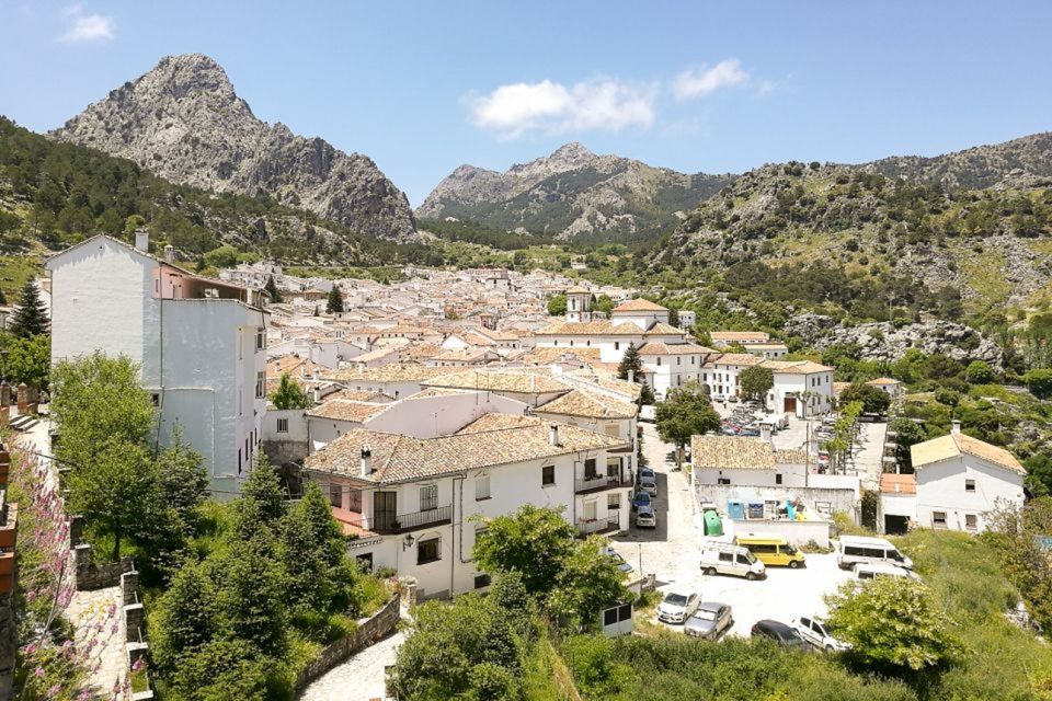 From Seville: White Villages and Ronda Tour - Key Points