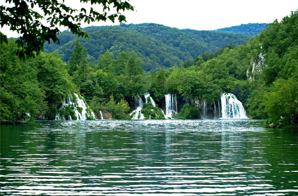 From Zagreb: Plitvice Lakes National Park Tour With Tickets - Key Points