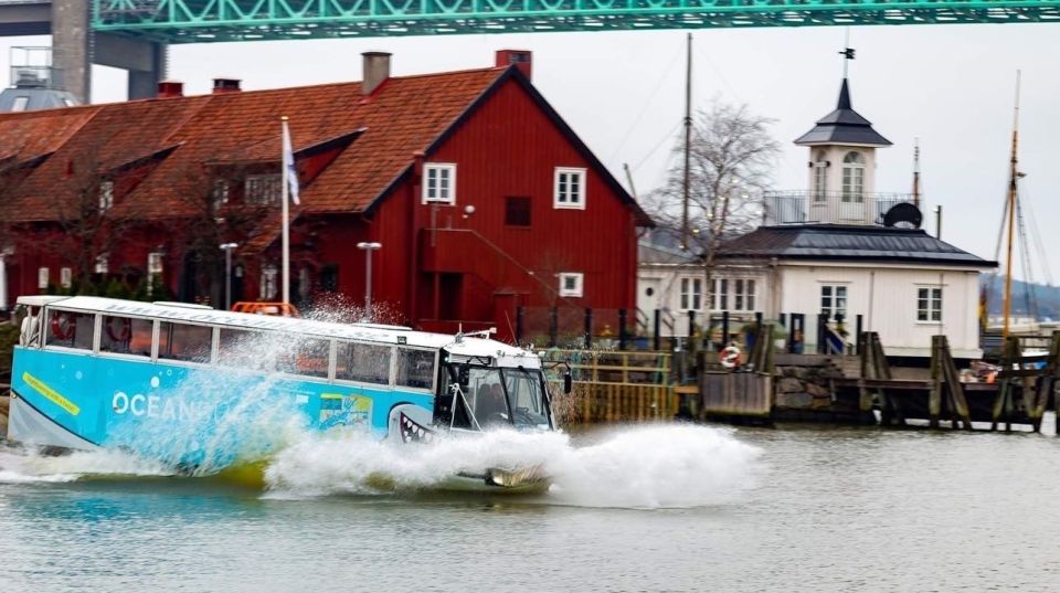 Gothenburg: Land & Water Amphibious Bus Sightseeing Tour - Key Points