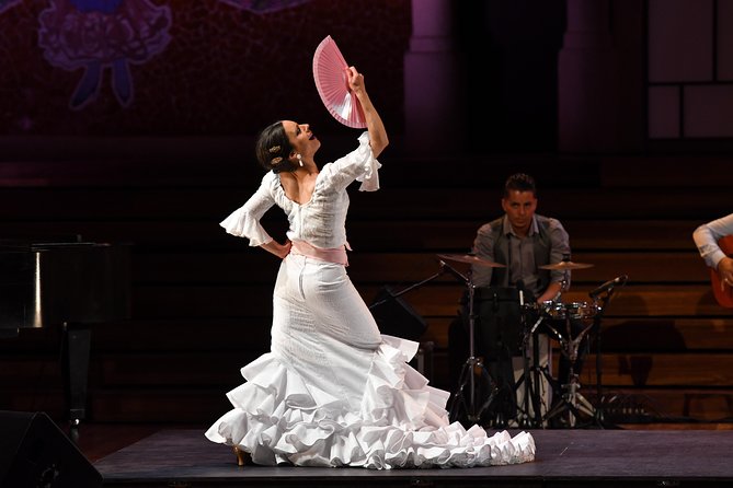 Gran Gala Flamenco the Most Famous Flamenco Show in Barcelona. - Key Points