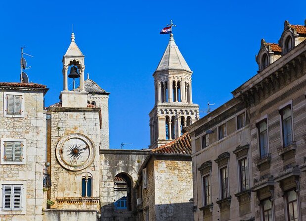 Grand Split Walking Tour With Diocletians Palace - Key Points