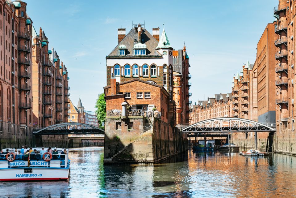 Hamburg: 1.5-Hour Harbor and Speicherstadt Day Cruise - Key Points