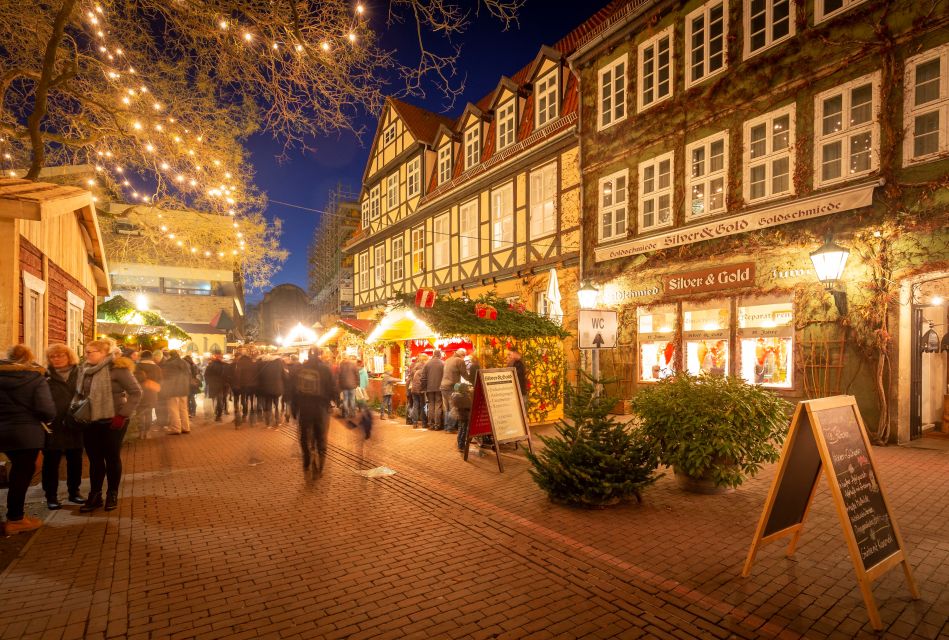 Hannover: Christmas Time Walking Tour - Key Points