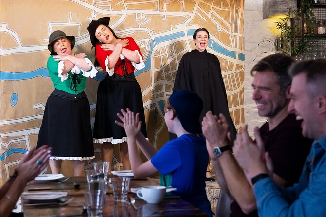 Hysterical Histories Cork Dinner Theatre Show - Menu and Inclusions