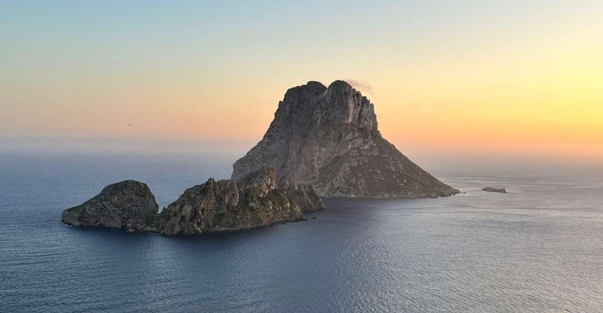 IBIZA: ES VEDRA SUNSET TOUR - Key Points