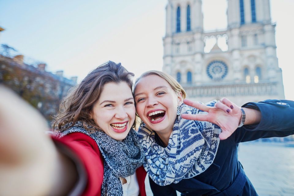 Île De La Cité, the Old Town of Paris Private Guided Tour - Key Points