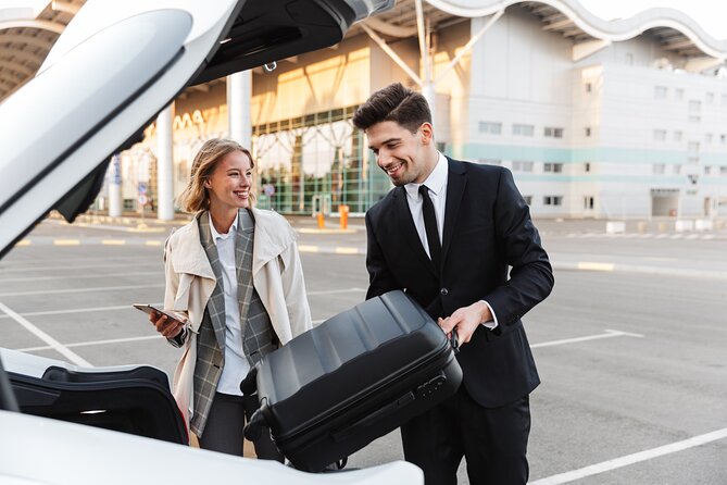 Keflavik International Airport Private Transfer - Key Points